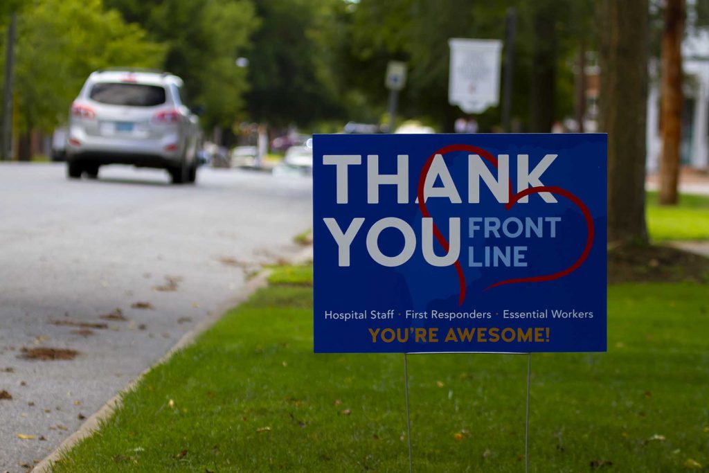 Custom-Lawn-Signs